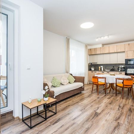 Apartamento Perla Hradce 103 Hradec Králové Exterior foto
